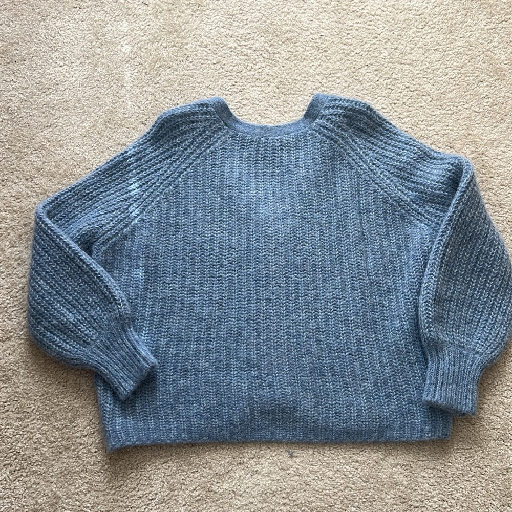 Sezane Blue Cropped V-Neck Button Cardigan - Picture 5 of 7